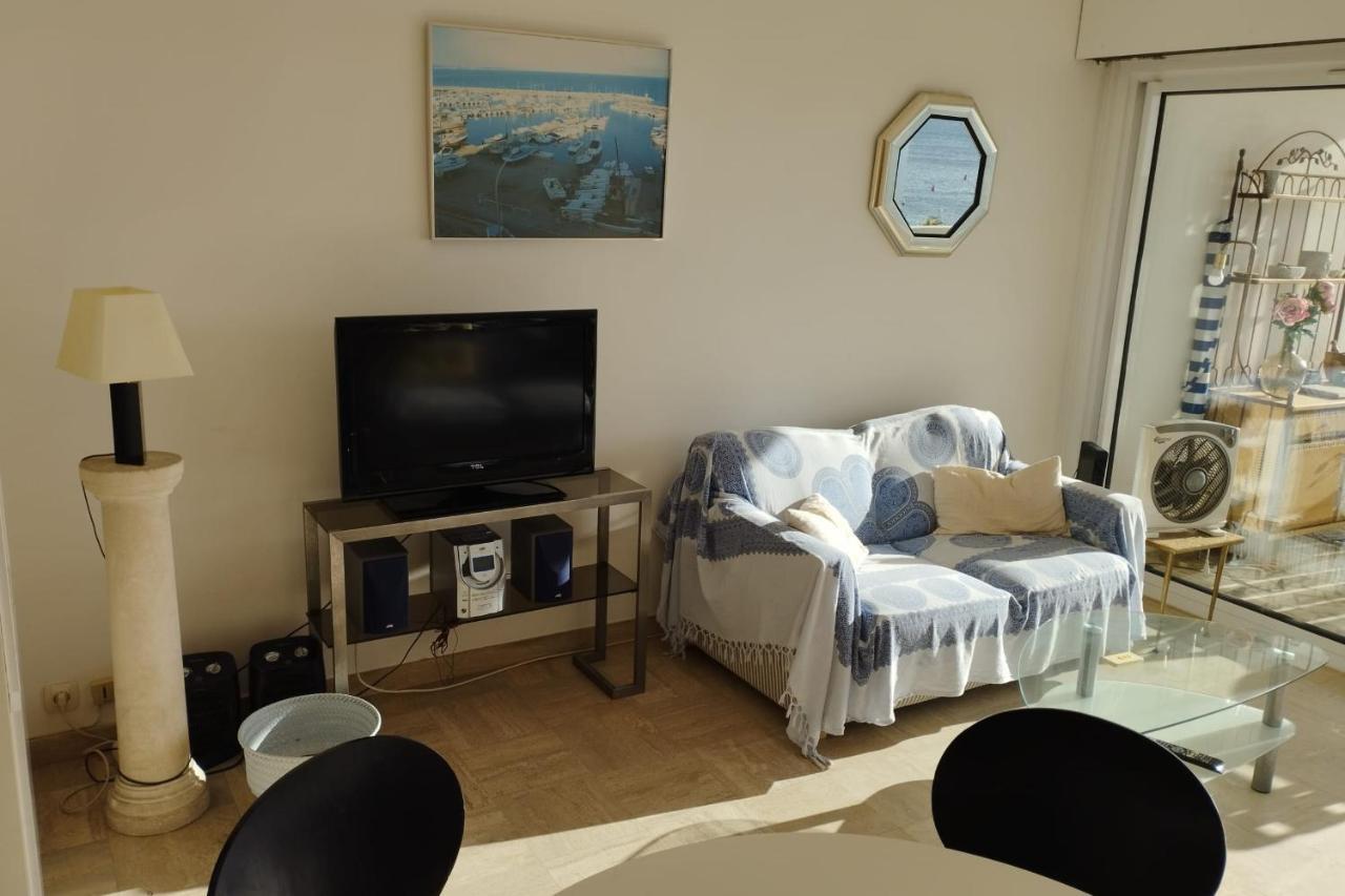 Beautiful 2 Bedrooms Apartment In A Private Residence With Sea View Cannes Exteriör bild